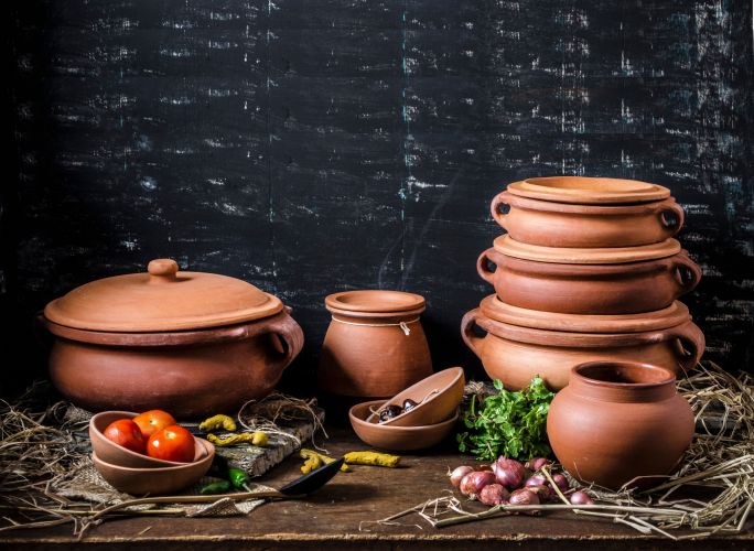 Wide Angle shots of Clay Pots2