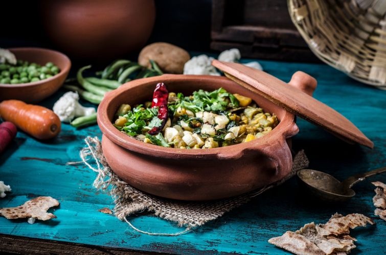 7 inch currypot Curry in a Clay Pot