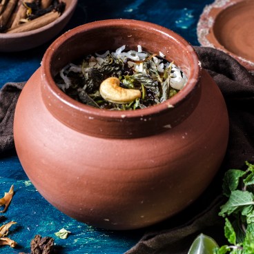 Indian Clay Biryani Pot